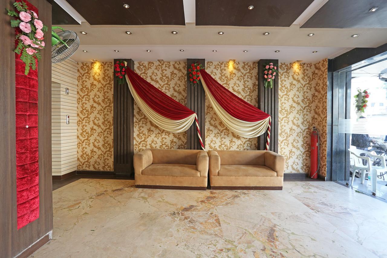 Oyo 11596 Sanjay Guest House Kanpur Exterior foto